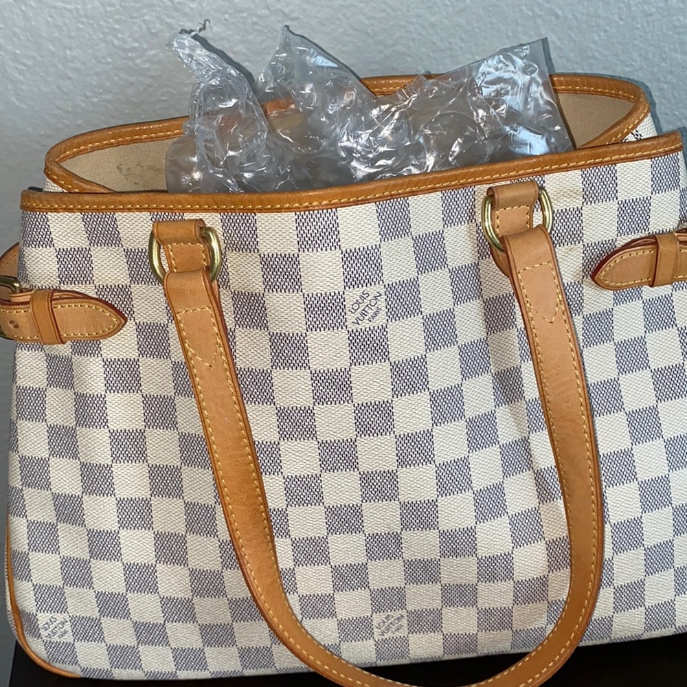 Is In Good Condition, Only Used Twice . - image 1